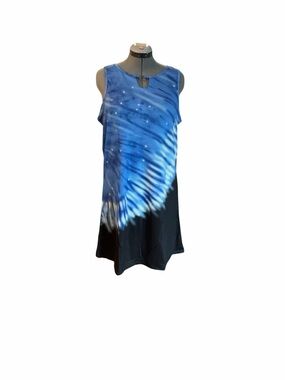 Sleeveless Blue Tie-Dye Midi Dress with Keyhole Neck